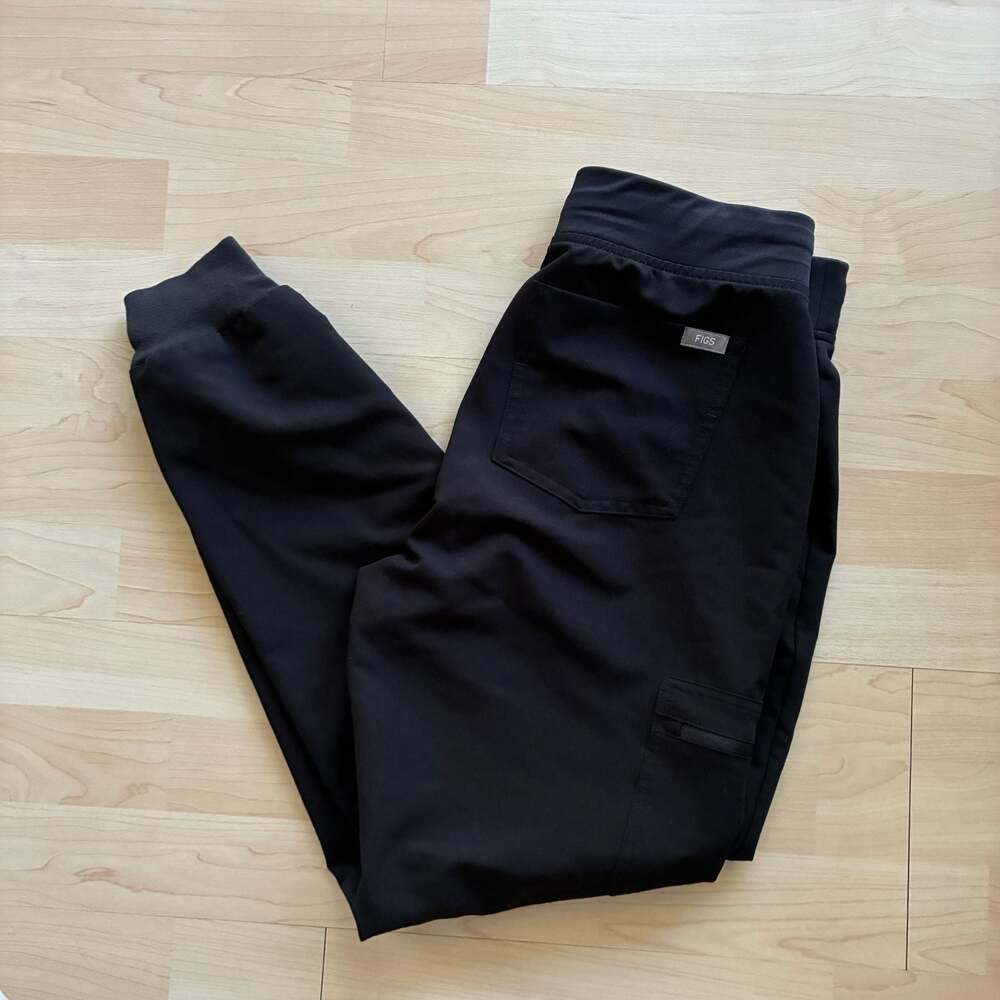 FIGS Technical Collection Jogger Scrub Pants, Black, Size Small